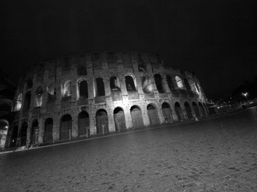 Paseo nocturno alrededor del Coliseo 3. 2016