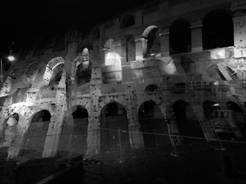Paseo nocturno alrededor del Coliseo 7. 2016